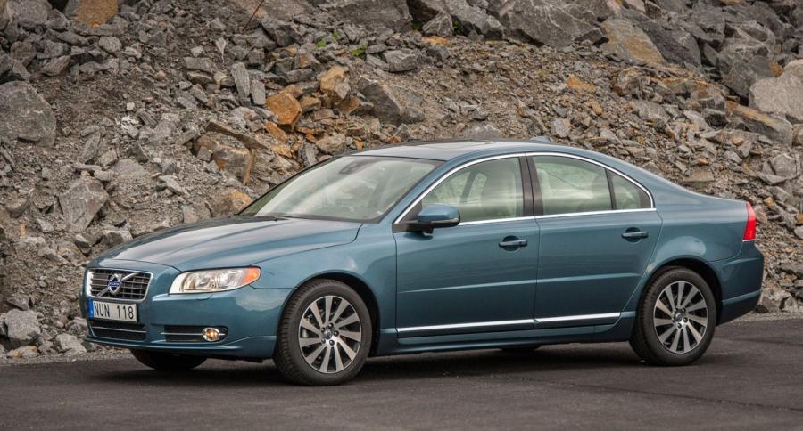  Volvo S80 2013 года  (фото 9 из 13)